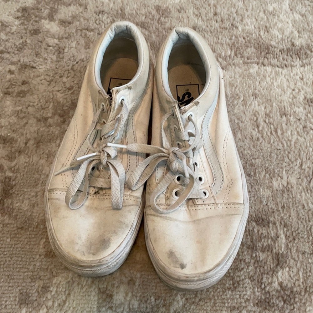 White vans